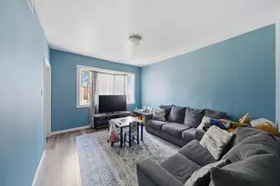 2627 W Montgomery Ave, Chicago, IL 60632 - Photo 3