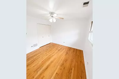 391 Madison, Calumet City, IL 60409 - Photo 9