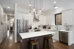 2104 W Belmont Ave, Chicago, IL 60618 - Photo 9