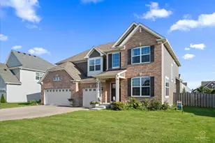 3617 Emerald Rd, Elgin, IL 60124 - Photo 3