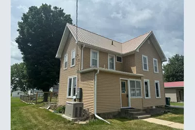 17 W Old Mill Street, Milledgeville, IL 61051 - Photo 3