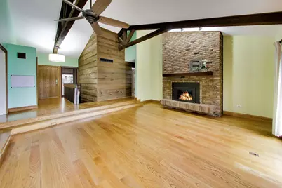 24283 N Grandview Drive, Lake Barrington, IL 60010 - Photo 5