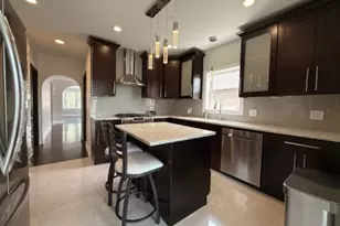 3828 N Mozart St, Chicago, IL 60618 - Photo 11