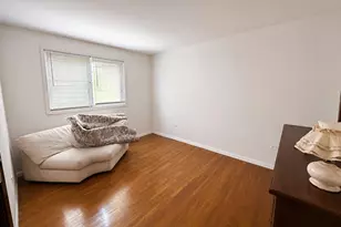 11250 S Green Bay Ave, Chicago, IL 60617 - Photo 5