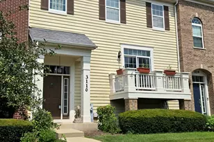 3116 Gansett Pkwy, Elgin, IL 60124 - Photo 1