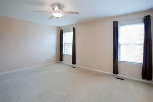 3116 Gansett Pkwy, Elgin, IL 60124 - Photo 33