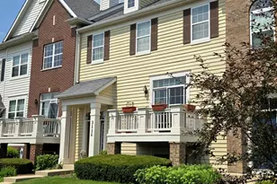 3116 Gansett Pkwy, Elgin, IL 60124 - Photo 9