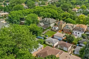 2921 W Birchwood Ave, Chicago, IL 60645 - Photo 39