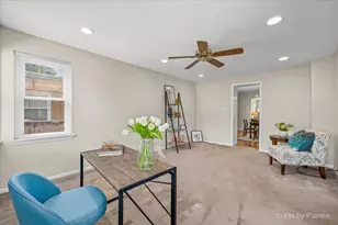 2921 W Birchwood Ave, Chicago, IL 60645 - Photo 13