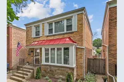 2921 W Birchwood Avenue, Chicago, IL 60645 - Photo 1