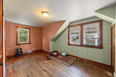 732 Bangs Street, Aurora, IL 60505 - Photo 17