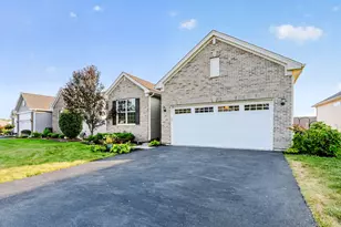2141 Magenta Ln, Algonquin, IL 60102 - Photo 27