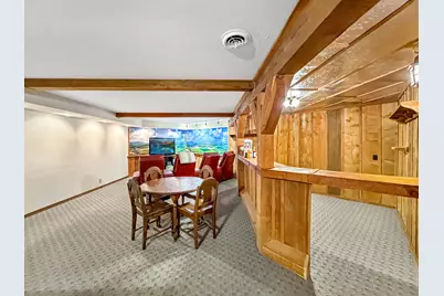 829 Sutton Place, Freeport, IL 61032 - Photo 35