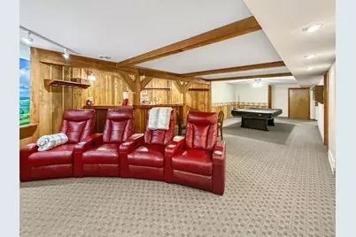 829 Sutton Place, Freeport, IL 61032 - Photo 33