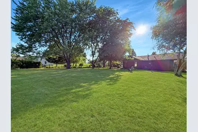 829 Sutton Place, Freeport, IL 61032 - Photo 49