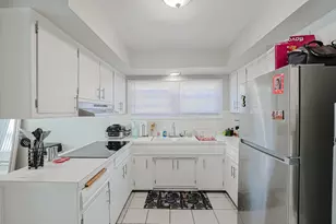 3046 S 24th Ave, Broadview, IL 60155 - Photo 7
