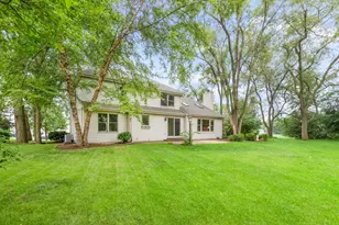997 S Hampton Ct, Aurora, IL 60506 - Photo 51