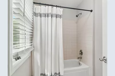 171 Southfield Drive, Vernon Hills, IL 60061 - Photo 25