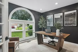 171 Southfield Dr, Vernon Hills, IL 60061 - Photo 5