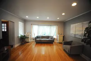 2637 N 78th Ct, Elmwood Park, IL 60707 - Photo 7