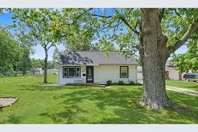 346 E Fulton Street, Paxton, IL 60957 - Photo 1