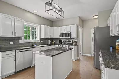633 Briarcliff Drive, Minooka, IL 60447 - Photo 7