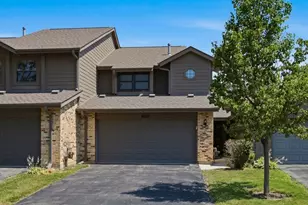8037 Wildwood Ln, Darien, IL 60561 - Photo 1