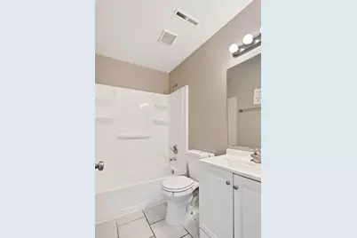 103 Harbor Drive #D, Oswego, IL 60543 - Photo 5