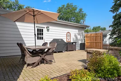 1881 Cambridge Lane, Wheaton, IL 60189 - Photo 25