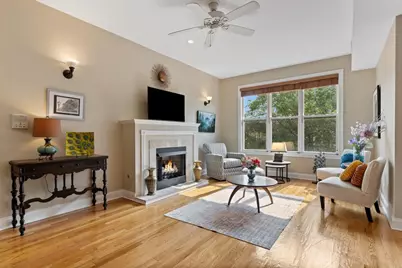 7510 N Greenview Avenue #3, Chicago, IL 60626 - Photo 3