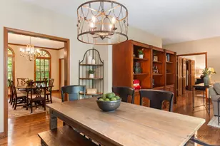 2145 Kenton Ln, Libertyville, IL 60048 - Photo 9