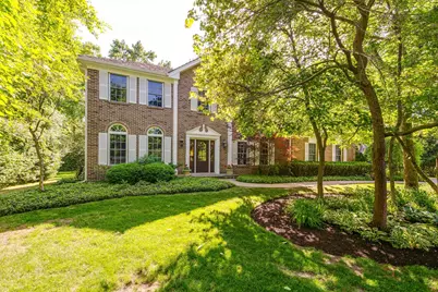 2145 Kenton Lane, Libertyville, IL 60048 - Photo 1