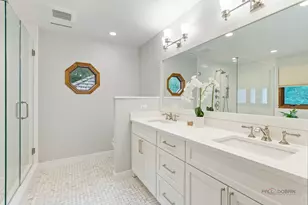 2145 Kenton Ln, Libertyville, IL 60048 - Photo 27