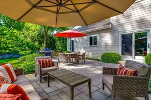 2145 Kenton Ln, Libertyville, IL 60048 - Photo 43