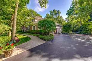 2145 Kenton Ln, Libertyville, IL 60048 - Photo 3