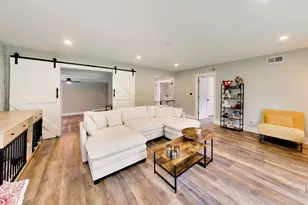 10 Rugby Rd, Lake Zurich, IL 60047 - Photo 5