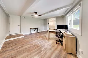 10 Rugby Rd, Lake Zurich, IL 60047 - Photo 15