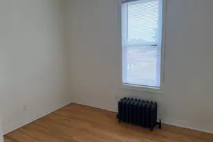 13140 S Buffalo Ave, Chicago, IL 60633 - Photo 9