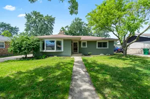 614 Katherine St, Lockport, IL 60441 - Photo 1