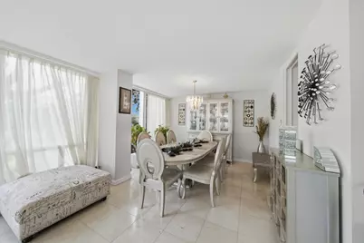 601 E 32nd Street #310, Chicago, IL 60616 - Photo 7