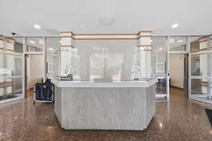 601 E 32nd St, Chicago, IL 60616 - Photo 3