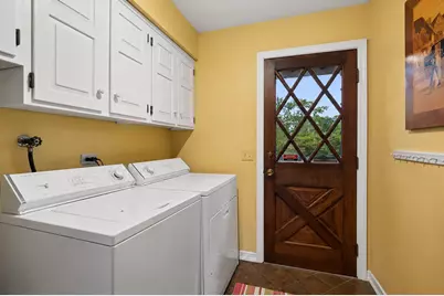 612 Paddock Lane, Libertyville, IL 60048 - Photo 17