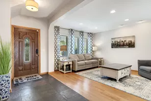 8013 W Irving Park Rd, Chicago, IL 60634 - Photo 3