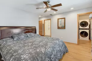 8013 W Irving Park Rd, Chicago, IL 60634 - Photo 15