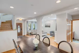 8013 W Irving Park Rd, Chicago, IL 60634 - Photo 7