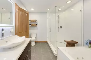 8013 W Irving Park Rd, Chicago, IL 60634 - Photo 17