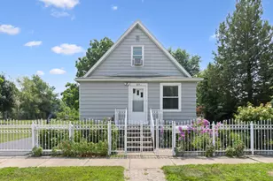 814 Meeker Ave, Joliet, IL 60432 - Photo 1