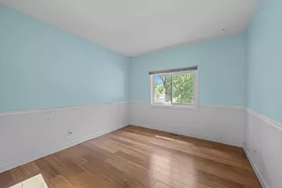 1108 S 10th Avenue, Saint Charles, IL 60174 - Photo 17