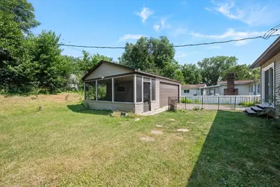 1108 S 10th Avenue, Saint Charles, IL 60174 - Photo 25