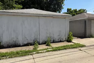 8504 S Prairie Ave, Chicago, IL 60619 - Photo 17
